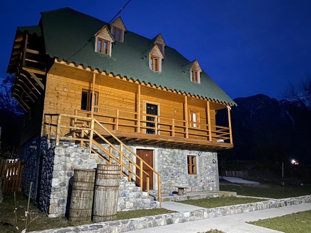 Hotel Bujtina Vellezerit Grrela Theth Exterior foto